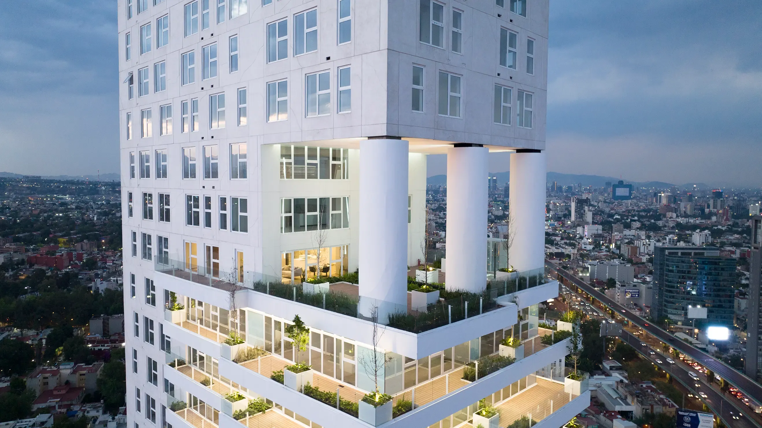 Periférico 1977 — Residencial Urbano